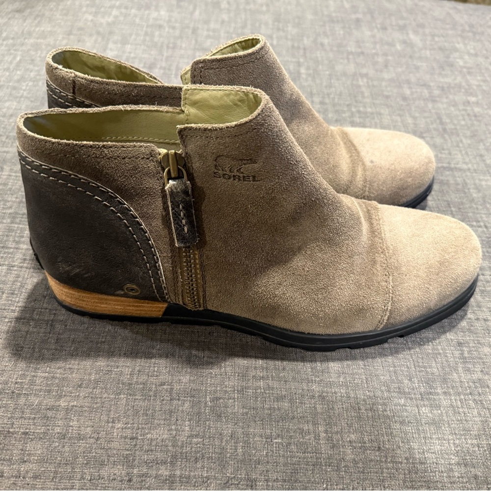 Sorel Major Suede Low Ankle Boots